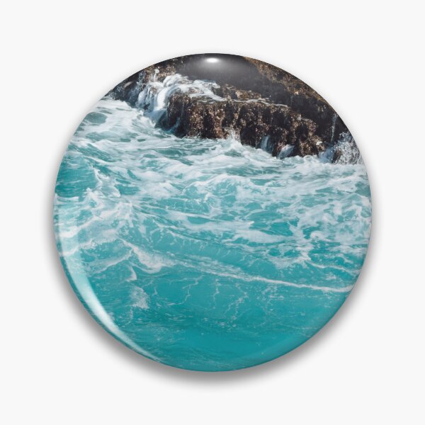 Artikelvorschau, Blue Water Waves in Puerto Rico entworfen und verkauft von Braden Saba.