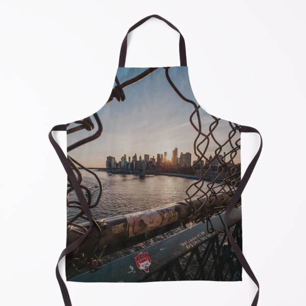 Artikelvorschau, Downtown Manhattan, NYC, durch den Zaun entworfen und verkauft von Braden Saba.