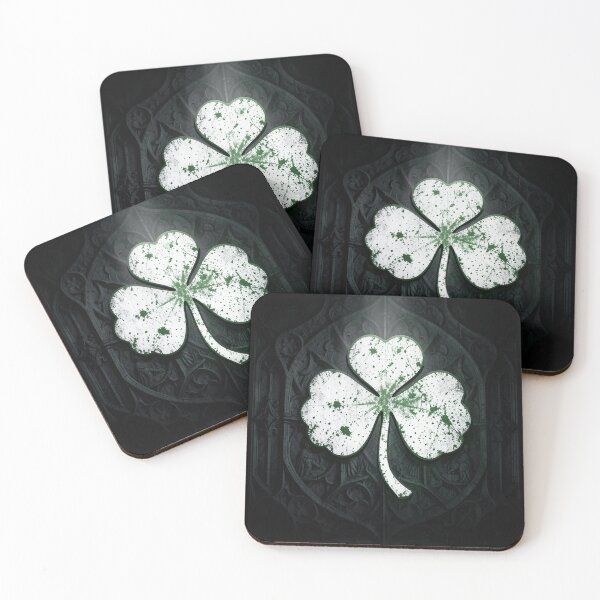 Artikelvorschau, Gothic Dark Fantasy Distressed Shamrock entworfen und verkauft von Bloomkept.