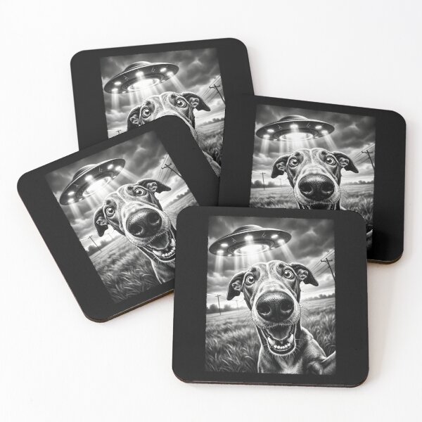 Artikelvorschau, Vintage Greyhound UFO Alien Hund Mama Papa Liebhaber entworfen und verkauft von TerryConnells.