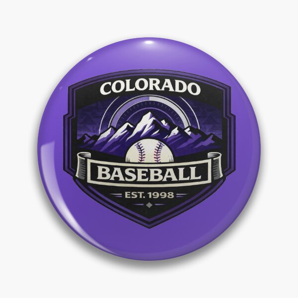 Artikelvorschau, Vintage-Baseball-Shirt mit Colorado-Logo und Bergkulisse (gegr. 1998) – Retro-Design entworfen und verkauft von GhostDawgs.
