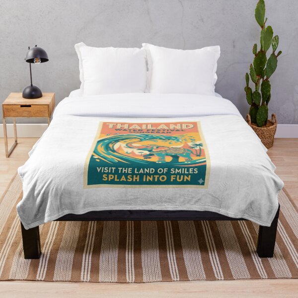 Aperçu de l'œuvre Thaïlande - Festival de l'eau avec des éléphants éclaboussant l'eau - Affiche de voyage vintage de Songkran créée et vendue par Peachito Lab.