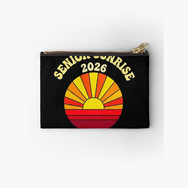 Aperçu de l'œuvre Senior Sunrise 2026 – Class of 2026 Graduation, Retro Sunrise Graphic Tee, High School Senior Gift créée et vendue par Pollock.