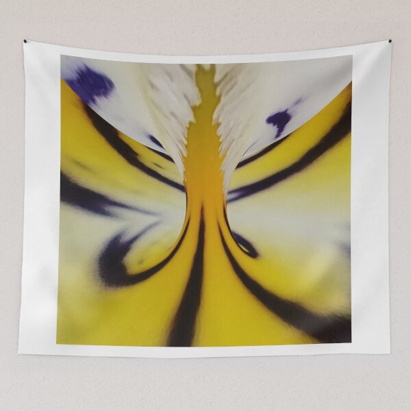 Aperçu de l'œuvre Abstract Floral Motion – Yellow Black Artistic Design créée et vendue par SilentBloomLab.
