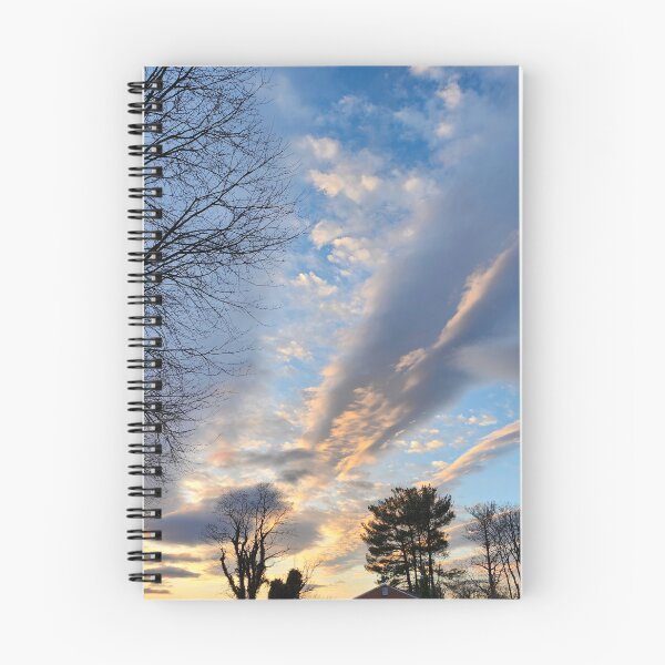 Artikelvorschau, Wolkenformationen bei Sonnenuntergang entworfen und verkauft von Shellie Bruner.