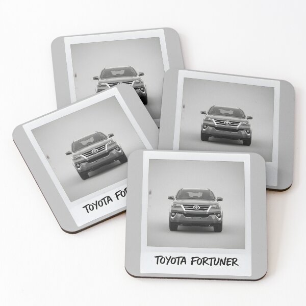 Artikelvorschau, Toyota Fortuner Offroad-SUV im Retro-Polaroid-Stil entworfen und verkauft von Motorline44.