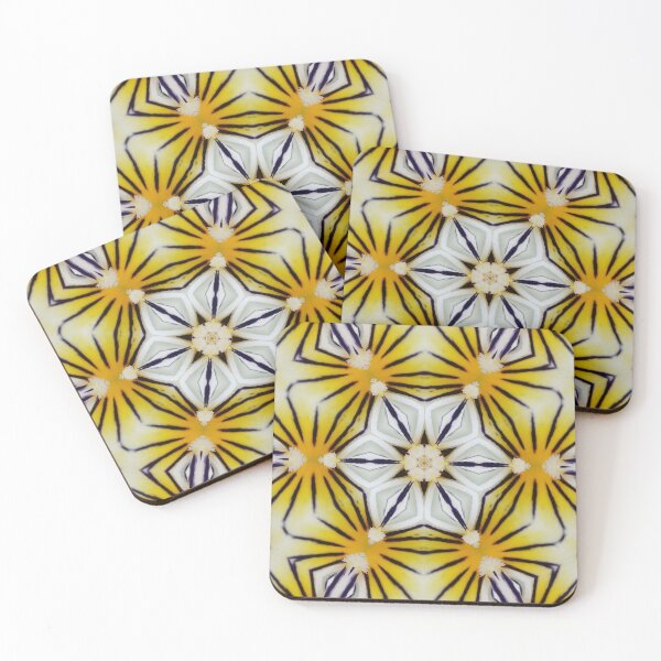 Aperçu de l'œuvre Hypnotic Floral Pattern - Radiant Yellow Geometry créée et vendue par SilentBloomLab.