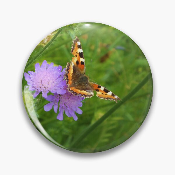 Artikelvorschau, Schildpatt-Schmetterling entworfen und verkauft von Sticky Oak.