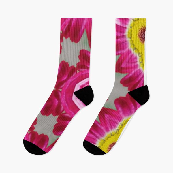 Artikelvorschau, Rosa Kaleidoskop-Blumenmuster – Lebendiges Blumendesign entworfen und verkauft von SilentBloomLab.