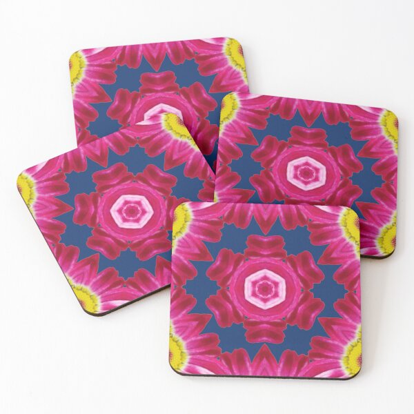 Aperçu de l'œuvre Pink and Blue Floral Pattern – Vibrant Botanical Contrast créée et vendue par SilentBloomLab.