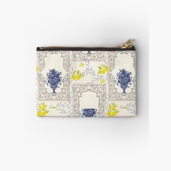 Aperçu de l'œuvre Motifs floraux et citronnés bleu méditerranéen de style chinoiserie créée et vendue par Artsy Corner.