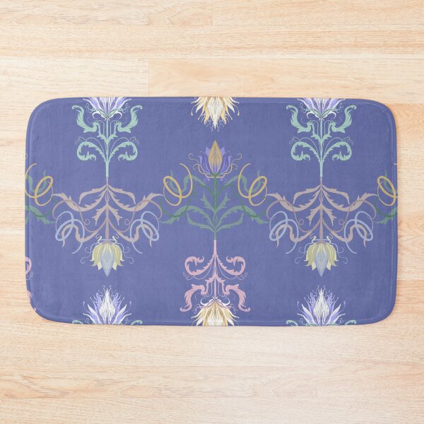 Artikelvorschau, Elegantes Jugendstil-Blumenmuster auf lavendelfarbenem Dekokissen entworfen und verkauft von FestivityFinds.