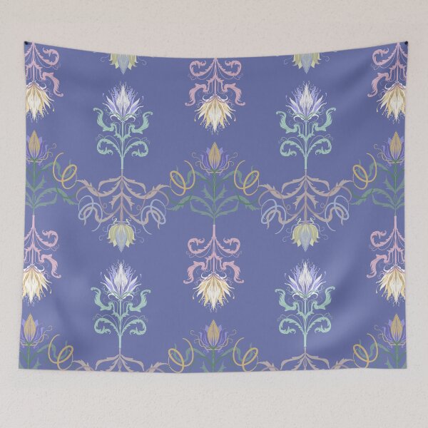 Aperçu de l'œuvre Coussin décoratif lavande à motif floral Art nouveau élégant créée et vendue par FestivityFinds.