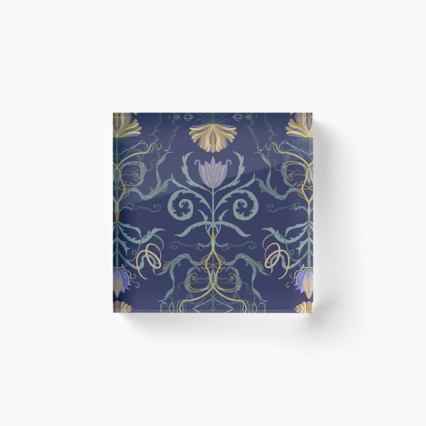 Artikelvorschau, Elegantes marineblaues Dekokissen mit floralem Symmetriemuster im Jugendstil entworfen und verkauft von FestivityFinds.