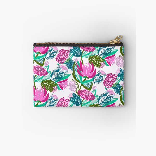 Artikelvorschau, Hell gefärbt, mehrschichtiges Blumen auf Weiß entworfen und verkauft von Pattern-Design.