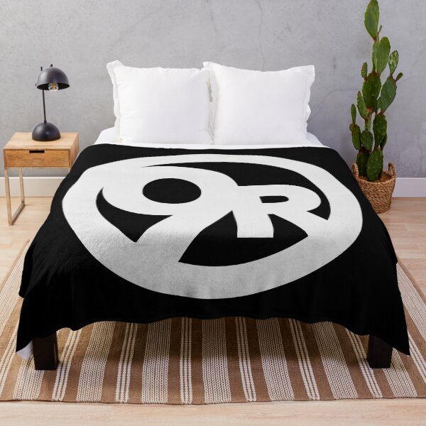 Item preview, Starlit 9round Fitness aDesert Silence designed and sold by MolinaTraveler.