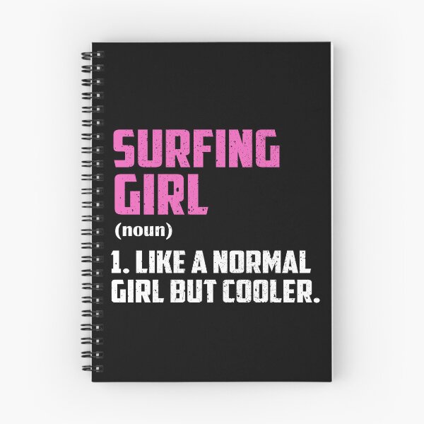 Artikelvorschau, Surfing Girl – Wie ein normales Mädchen, nur cooler entworfen und verkauft von GabbyKash.