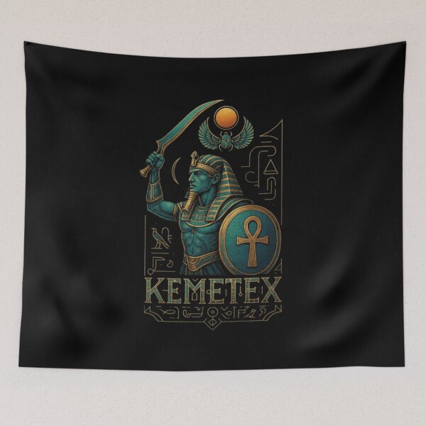Artikelvorschau, KEMETEX Pharao-Krieger-Design, T-Shirt mit Motiven des altägyptischen Königs, ägyptischer Krieger, Ankh-Symbol, Pyramide, Hieroglyphen, Wüstenschlacht, Kunst aus der ägyptischen Geschichte entworfen und verkauft von Typologystudios.