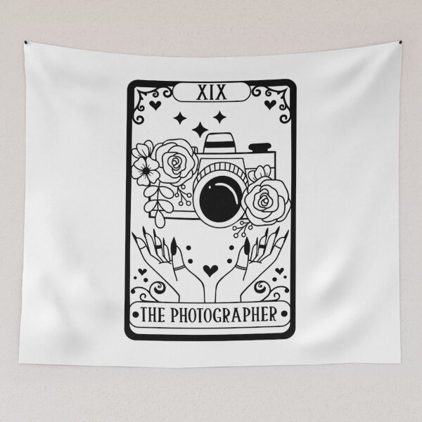 Artikelvorschau, Die Fotografen-Tarotkarte entworfen und verkauft von NosuriHanArt.