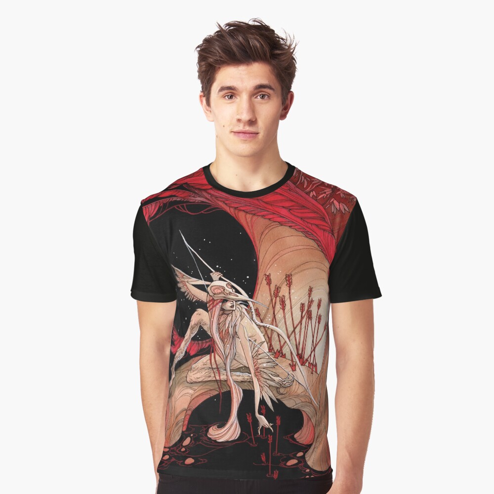 Huntress Graphic T-Shirt