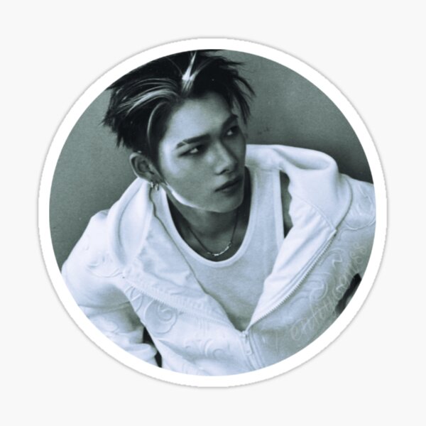 Enhypen Niki Merch & Gifts for Sale | Redbubble