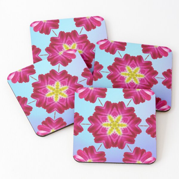 Aperçu de l'œuvre Pink Floral Star Kaleidoscope on Gradient Blue – Dreamy Pattern créée et vendue par SilentBloomLab.