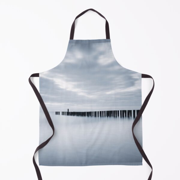 Aperçu de l'œuvre Paysage marin minimaliste, art mural bleu à longue exposition créée et vendue par PixorStudio.
