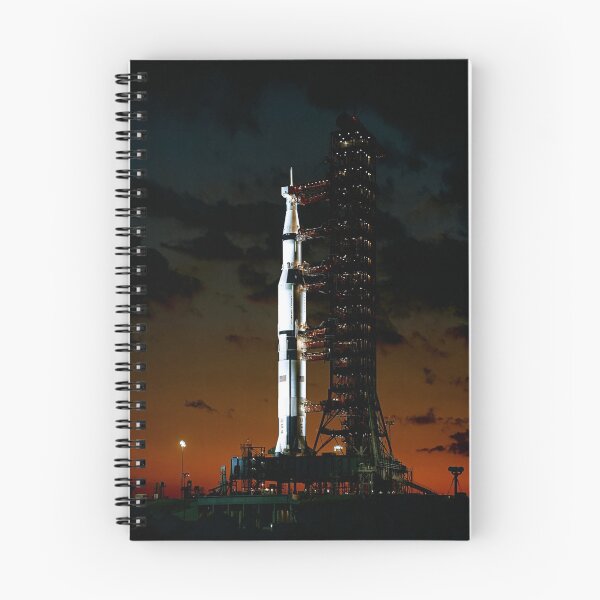 Aperçu de l'œuvre Apollo 4 créée et vendue par Space Prints.