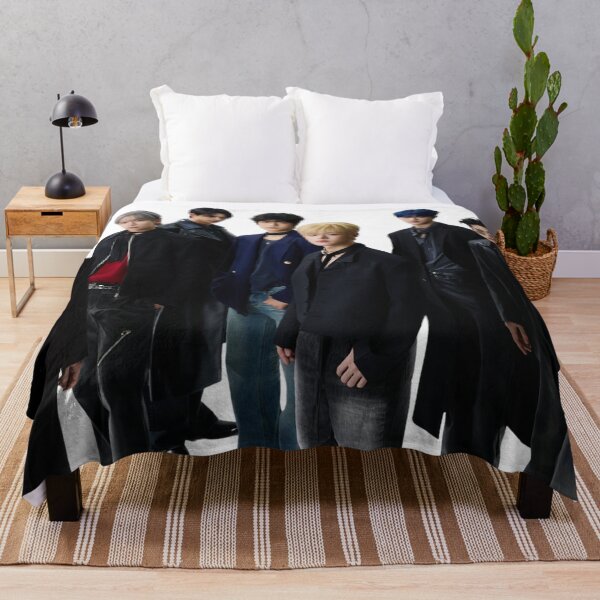 Item preview, YOUNITE (KPOP) designed and sold by jaofnn.