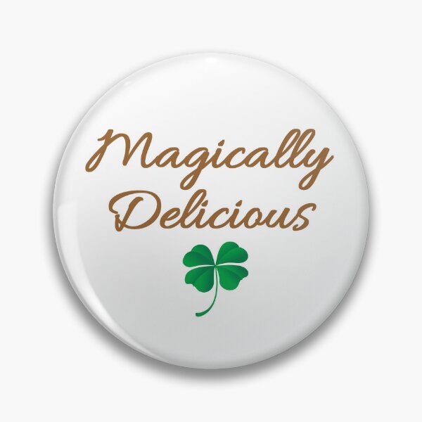 Artikelvorschau, Magisch köstlich - Lucky St. Patricks Day Lustige grüne vierblättrige Kleeblatt irische Kleeblatt-Ausrüstung entworfen und verkauft von merkraht.