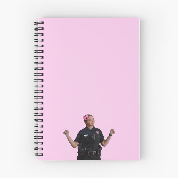 Artikelvorschau, Lucy verbeugt sich entworfen und verkauft von Songbird6345.