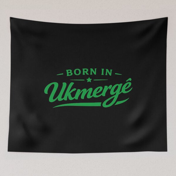 Artikelvorschau, Geboren in Ukmergė Grüne Typografie entworfen und verkauft von EimSol.
