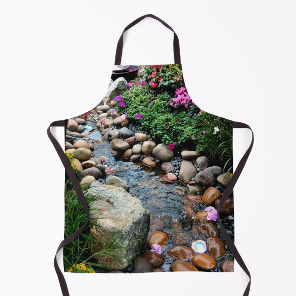 Item preview, Singapore gem designed and sold by Courtney Croxall.