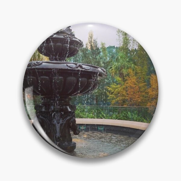 Artikelvorschau, Brunnen entworfen und verkauft von Courtney Croxall.