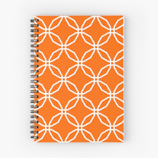 Aperçu de l'œuvre Formes interconnectées orange et blanches de sécurité créée et vendue par Mint + Midnight.