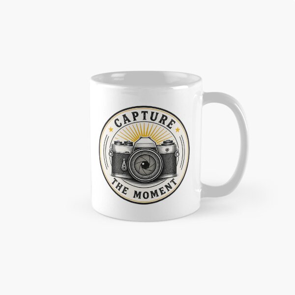 Item preview, Insignia de fotografía "Captura el momento" designed and sold by Forged in the Warp.