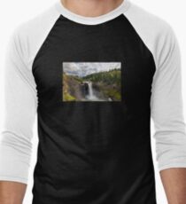 Snoqualmie Falls in Washington State on a cloudy day Men's Baseball ¾ T-Shirt