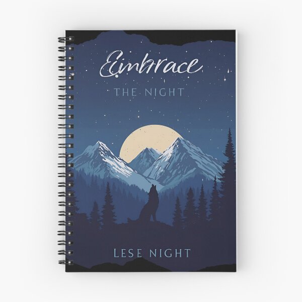 Artikelvorschau, Berglandschaft bei Nacht, Vollmond und ein einzelner Wolf heult. Umarme die Nacht 5 entworfen und verkauft von Neon G.
