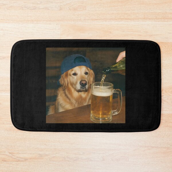 Aperçu de l'œuvre T-shirt mème chien buvant de la bière avec une casquette créée et vendue par OlyvieArt.