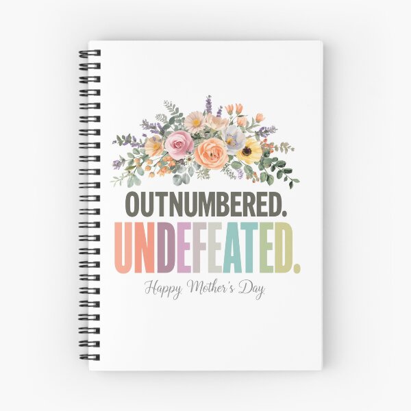 Artikelvorschau, Lustiges Blumen-T-Shirt für Mütter zum Muttertag – „Unterzahl, unbesiegt“ entworfen und verkauft von BornFabulous.