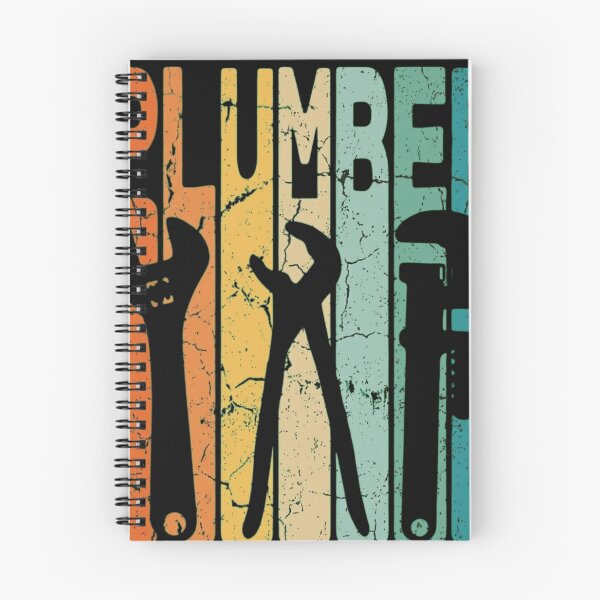 Aperçu de l'œuvre Plombier vintage, outils rétro, design silhouette coucher de soleil créée et vendue par haitrieuic96.