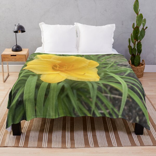 Item preview, This Pretty Daylily designed and sold by Mychaila's Creations.