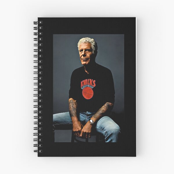 Artikelvorschau, Anthony Bourdain Knicks Fan Vintage Tribute entworfen und verkauft von NinigFox.