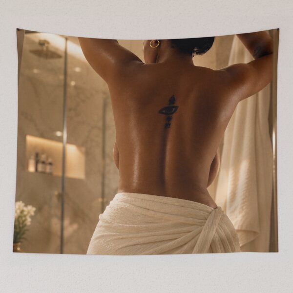 Aperçu de l'œuvre Luxury Spa Serenity Wall Art | Elegant Bathroom Portrait | Warm Self Care Decor créée et vendue par TedKentPhoto.