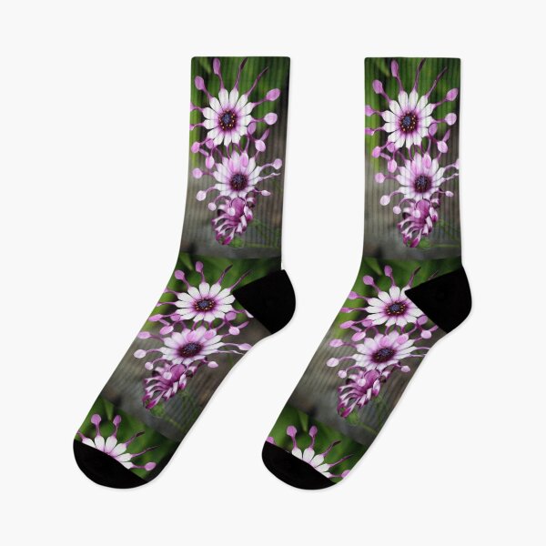 Item preview, daisy chain designed and sold by Murph's Images.