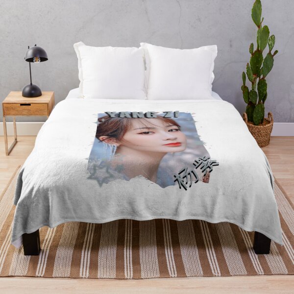 Item preview, Yang Zi — 杨紫 Chinese Drama Actress Cdrama China Drama Actor Aesthetic Historical Drama Portrait Art Fan art Chinese actor illustration designed and sold by HELL0WBELLO.
