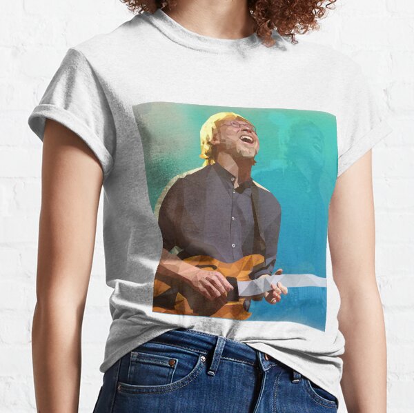 Low-Poly Trey Classic T-Shirt