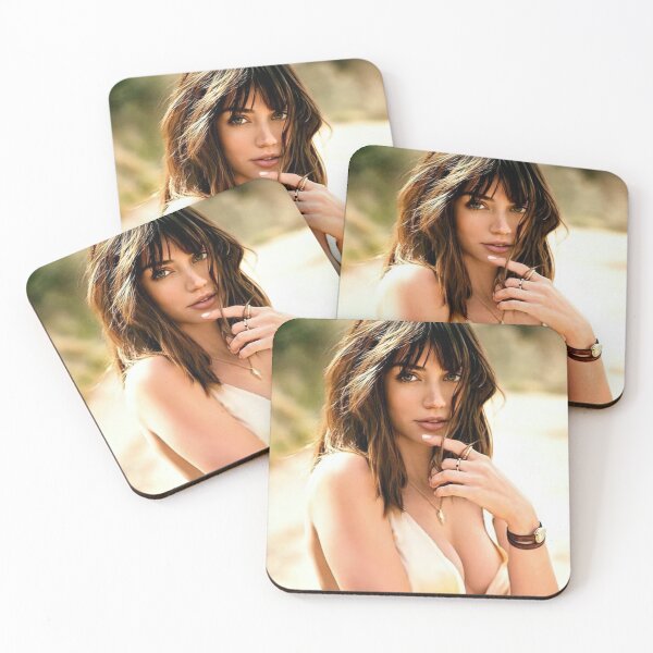 Artikelvorschau, Ana de Armas entworfen und verkauft von Theunpicables.