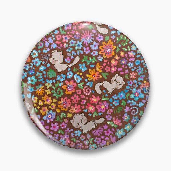 Artikelvorschau, Pebbles verspielter Garten – Graue Katze & Bunte Blumen – Braun entworfen und verkauft von EmiBeeBuzz.