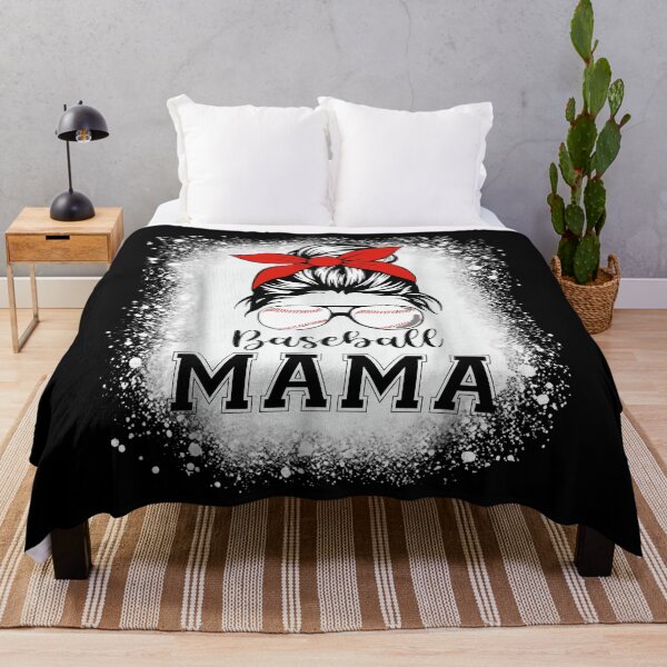 Artikelvorschau, Baseball Mama T-Shirt mit Dutt entworfen und verkauft von KIROSALS.